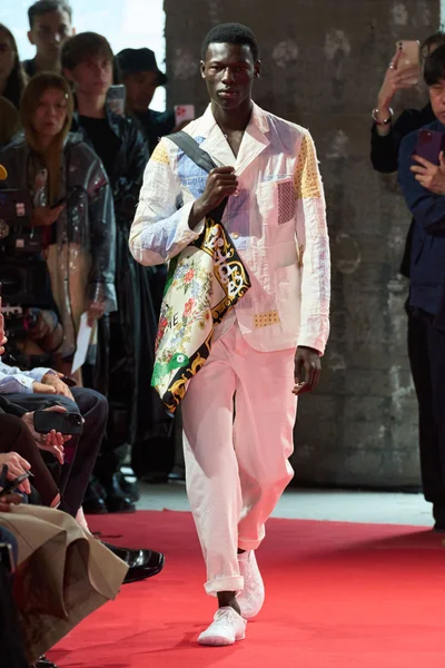 Look 36